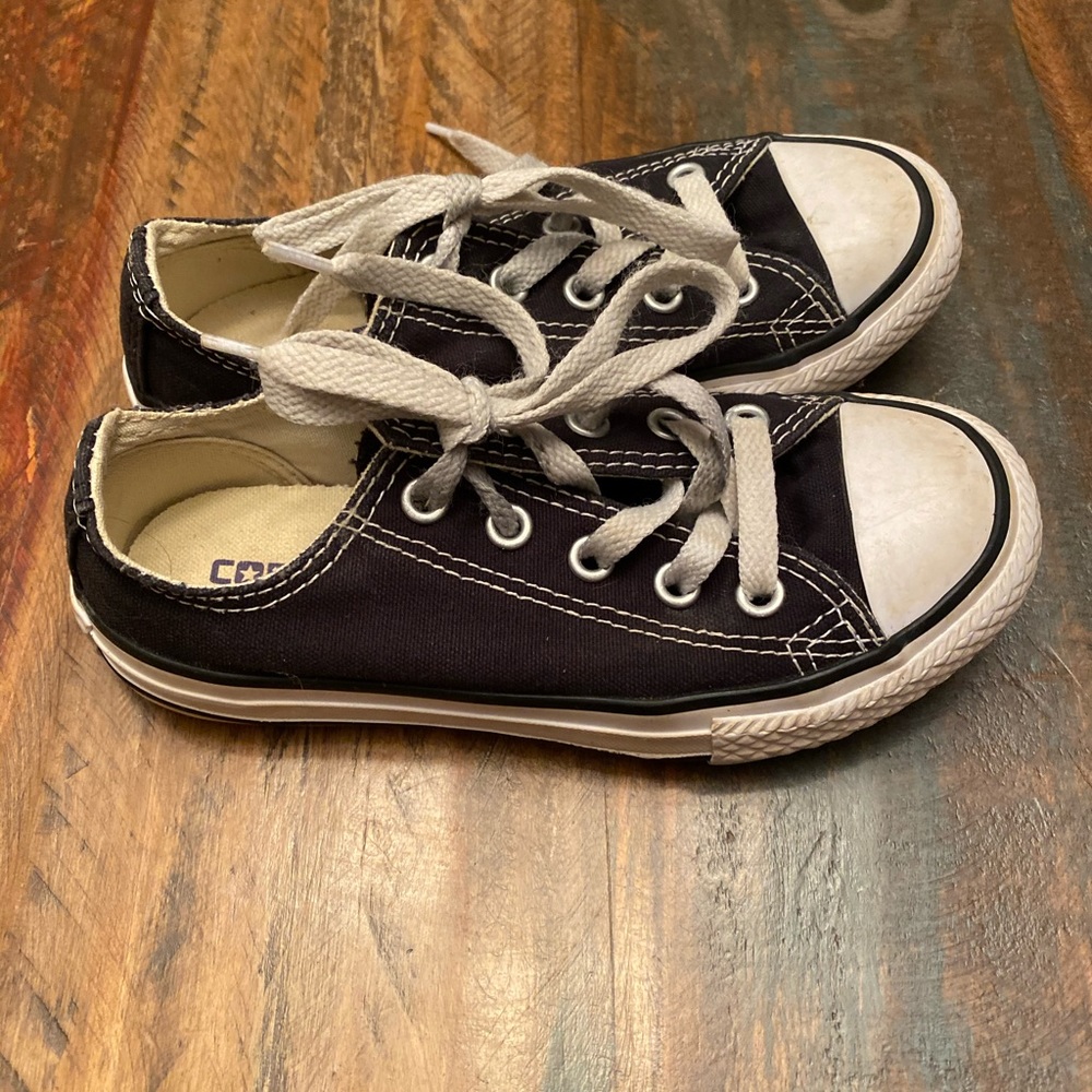 Little girls black Converse